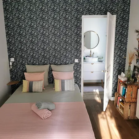 Dans Dependance La Rosette Homestay Fontenay-sous-Bois